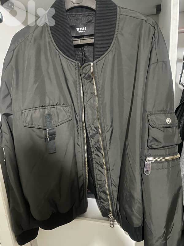 Versace versus 9