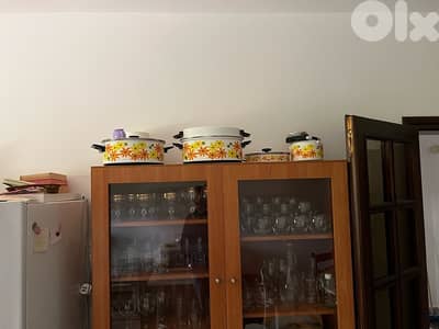 kitchen cabinet