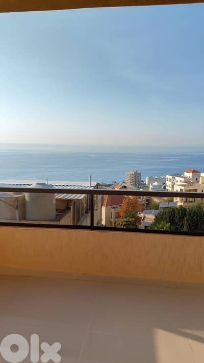 GMB138SZ - Apartment for Sale In Halat - شقة للبيع في حالات