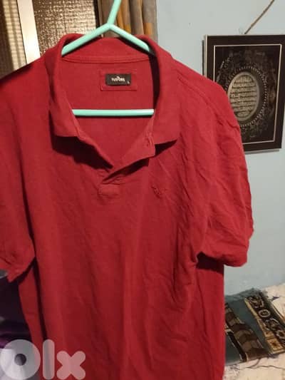 Tudors red T-shirt.