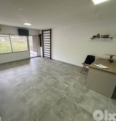 Office for sale in Aqueibe/ Prime location