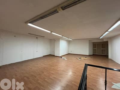 ACHRAFIEH/ SHOP FOR RENT -1800$  -الأشرفية/ محل للإيجار