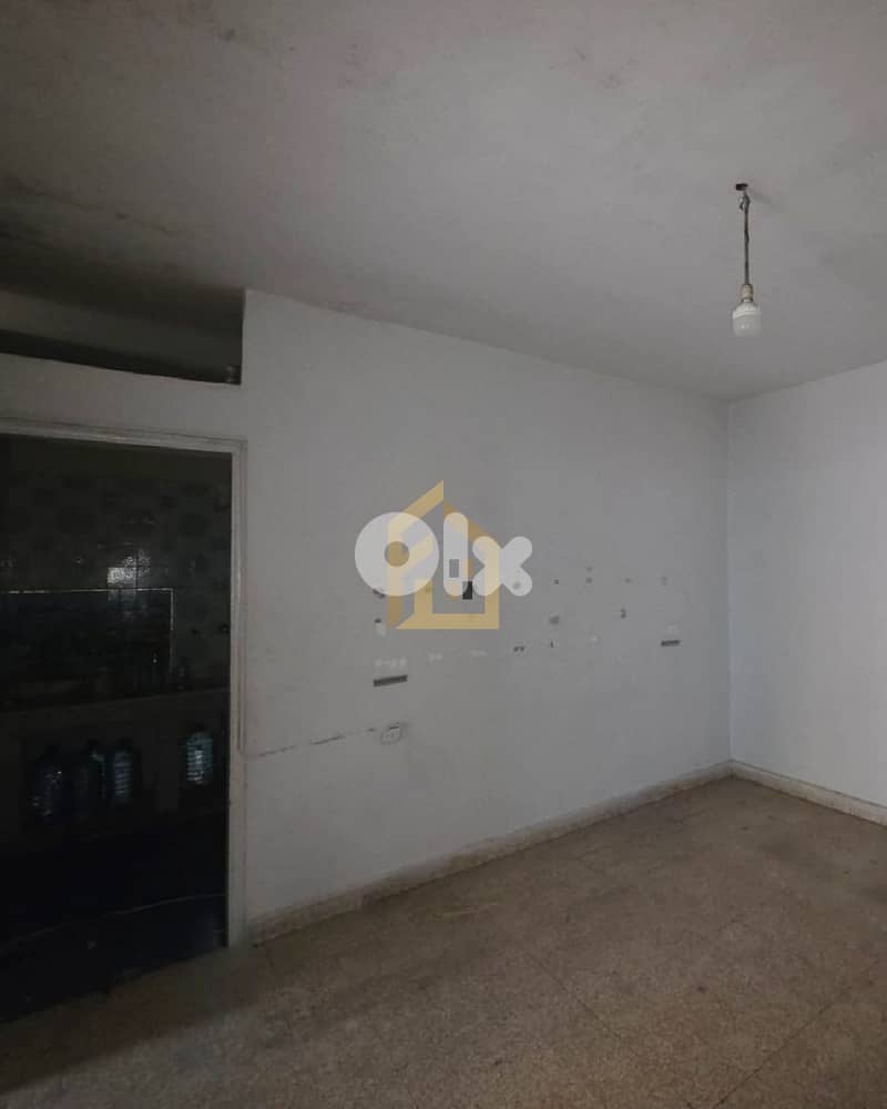 Building for sale in Achrafieh EA265 مبنى للبيع في الأشرفية 2