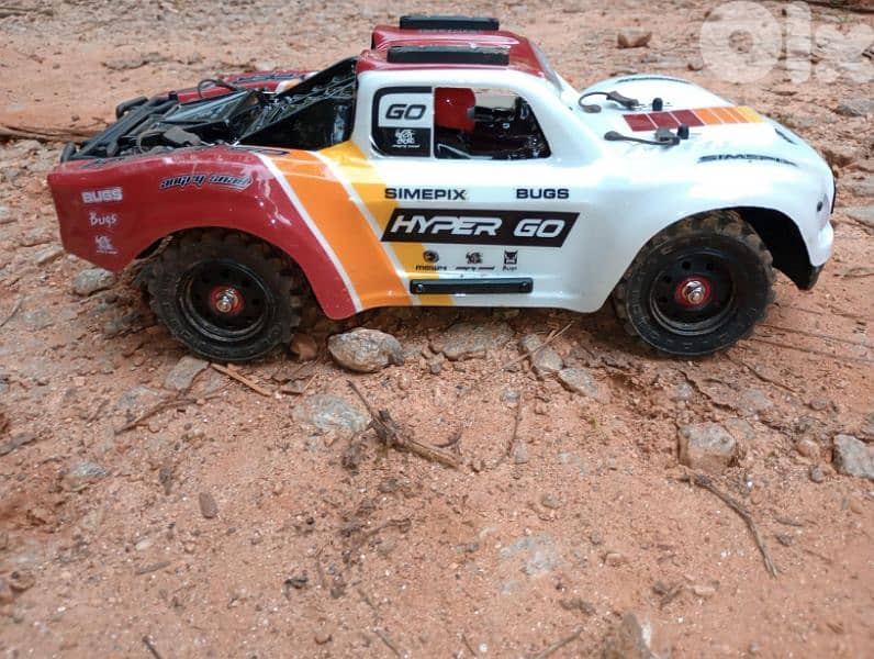 RC Desert Truck with Gyro 2