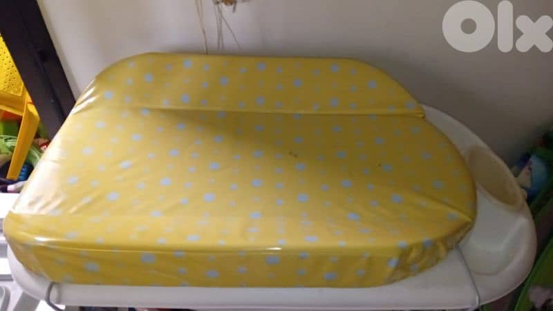 bath and changing 2