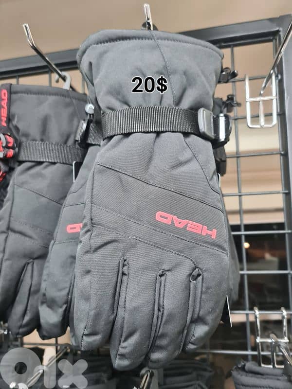 Snow Gloves 8