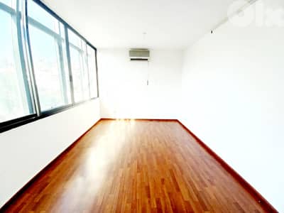 AH-HKL-491 Office for rent in a Prime Location Beirut, Mathaf