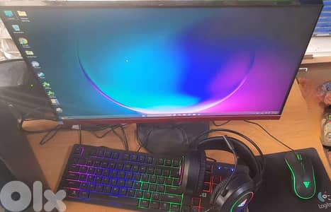 gaming computer *(used as new)