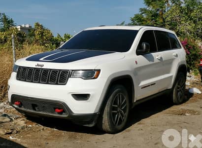 GRAND CHEROKEE TRAIL HAWK