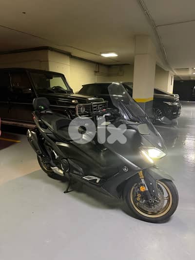 Yamaha TMAX 2021 Tech Max Very clean and well maintained