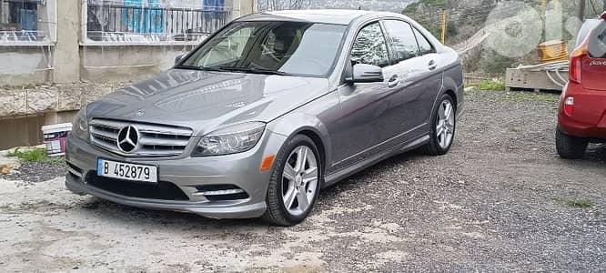 Mercedes-Benz C-Class 300  2011  2 wheel