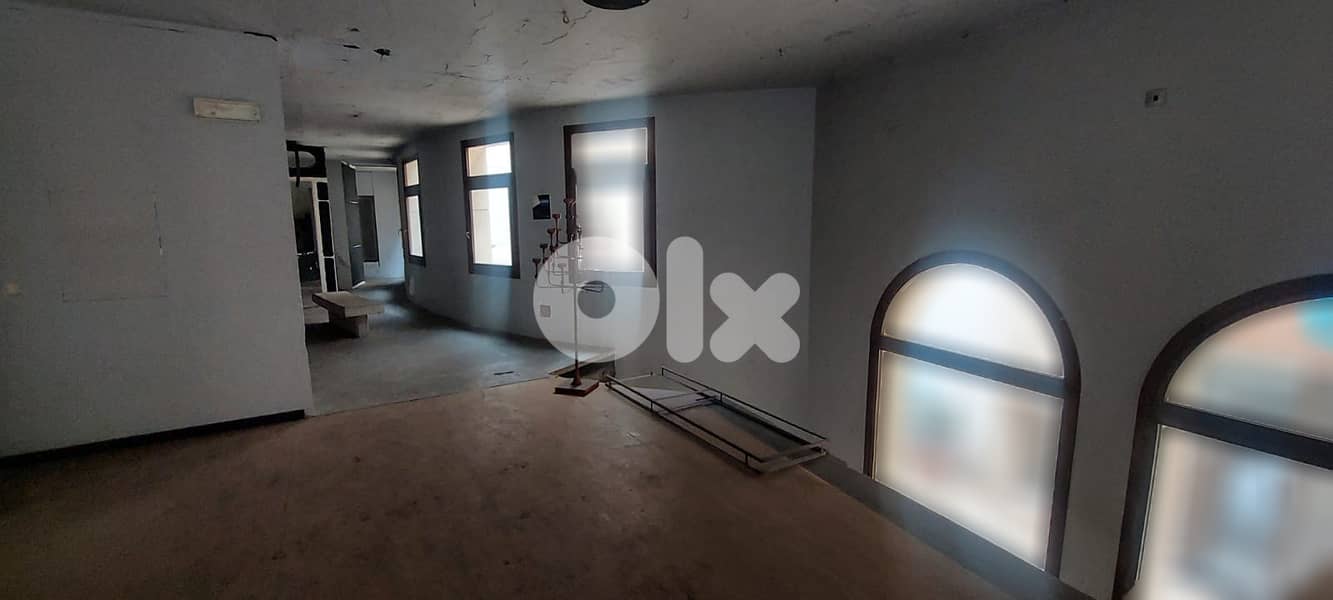 Building for Rent in Downtown Beirut- 823 SQMمبنى للإيجار في وسط بيروت 6