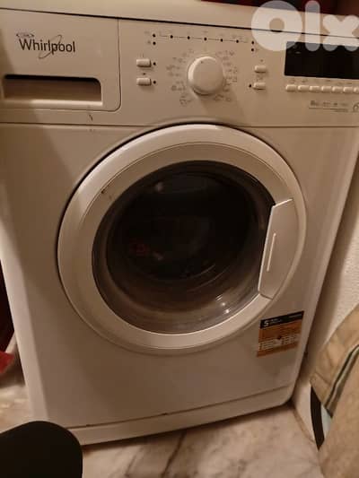 غسالة whirlpool  للبيع