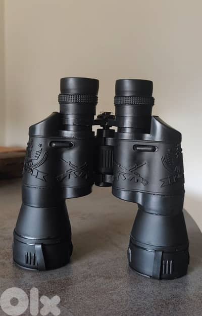 binoculars