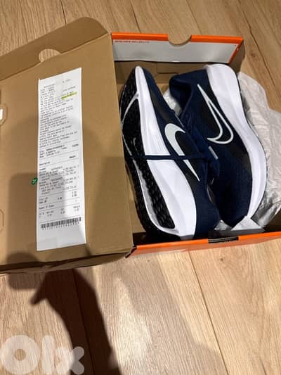 nike shoes brand new 130 dollars off