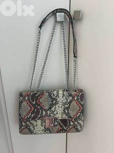 stradivarius bag
