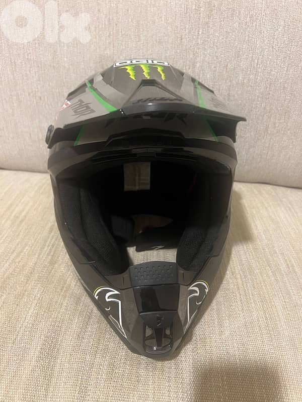 helmet 3
