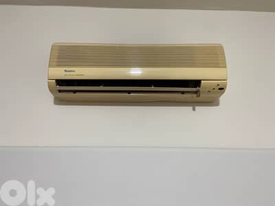 For sale AC GREE 9000 BTU.