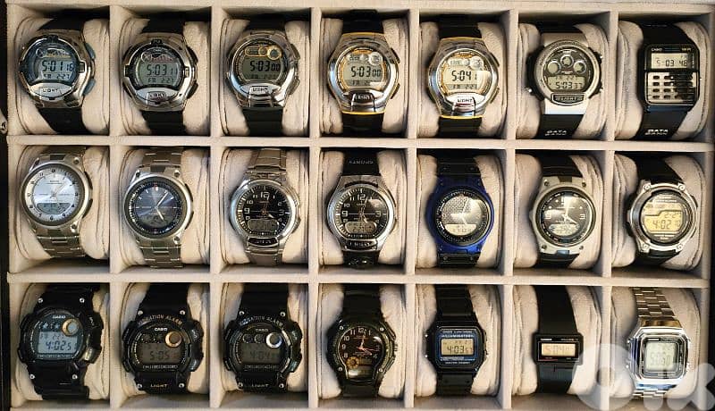 CASIO G -SHOCK 4