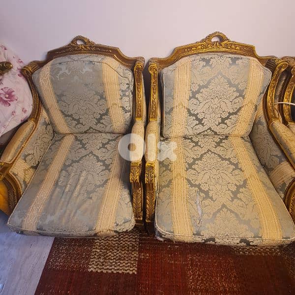 Classic Gold Sofa 1