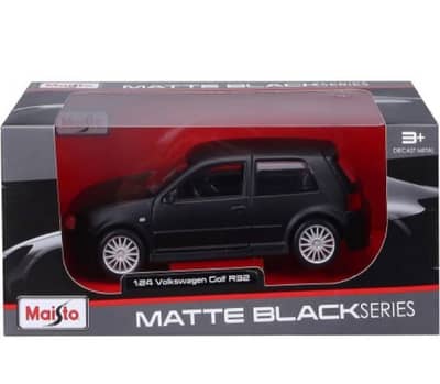 Golf IV R32 diecast car model 1;24.