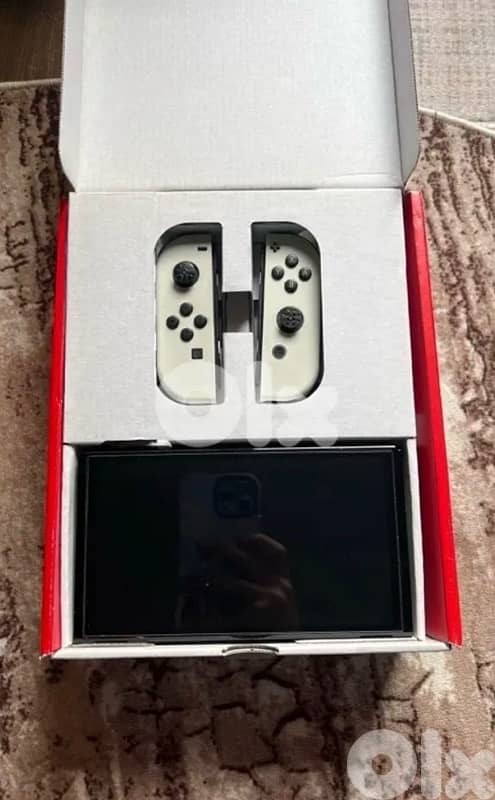 Nintendo Oled in excellent condition 1