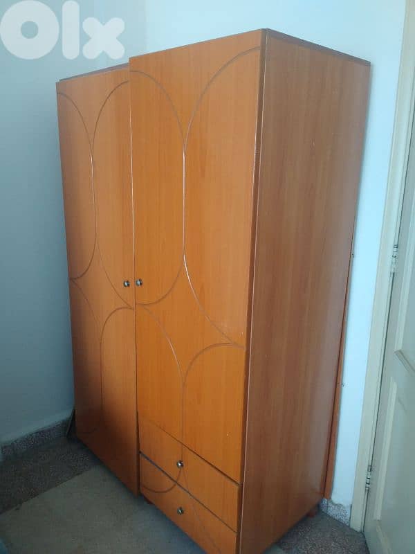 used beds    تخت مستعمل 3