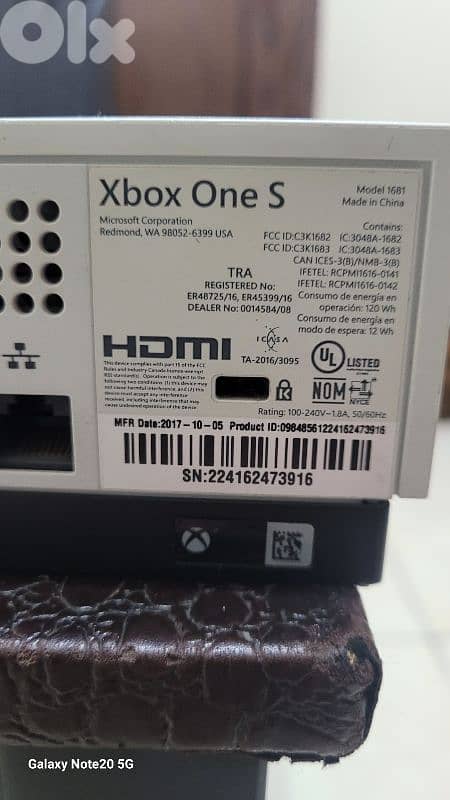 Xbox One S 3