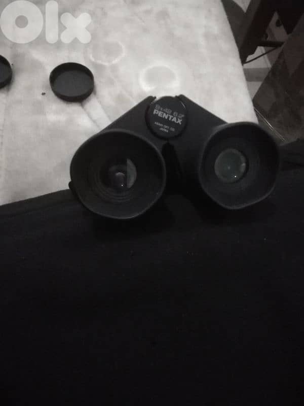 binoculars 2