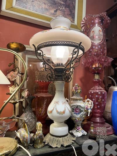 frensh lampadaire opaline لمبادير اوبلين و برونز فرنسي انارة روعة