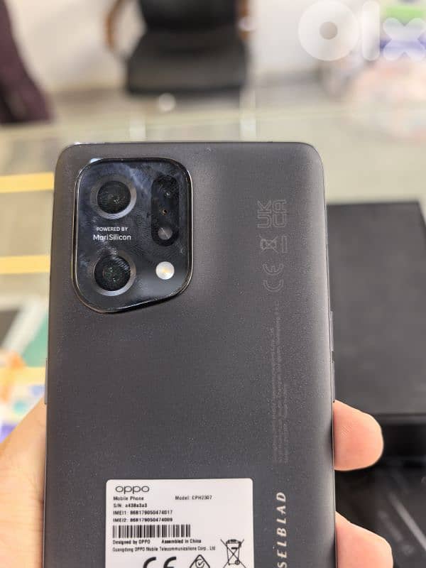 Oppo Find X5 2
