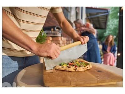 pizza cutter