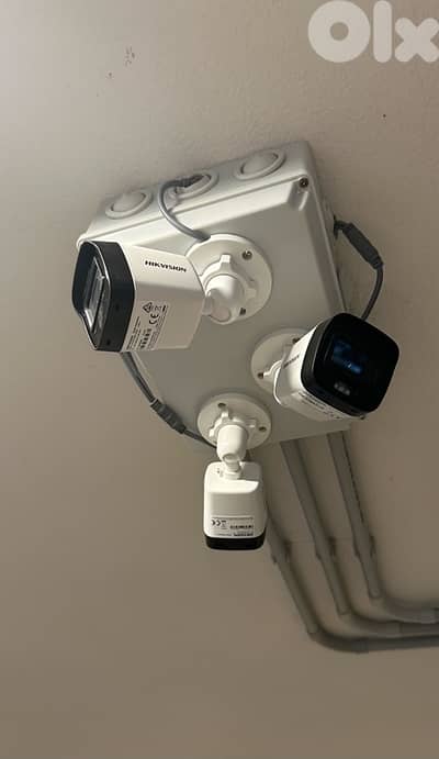 installation CCTV Camera تركيب كاميرات مراقبة