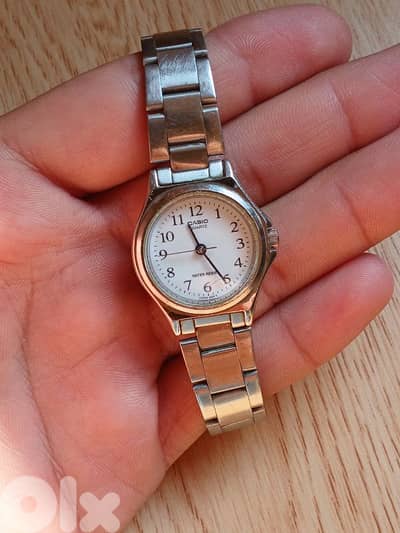 ساعة CASIO