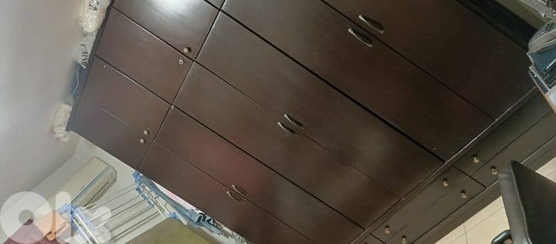 closet bed room 3