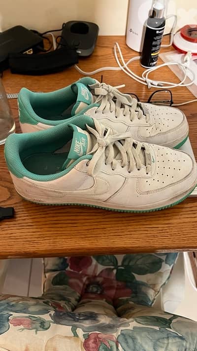 Casual shoes