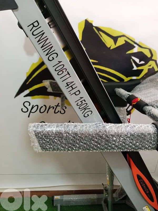 treadmill sports 4hp motor and automatic incline 5
