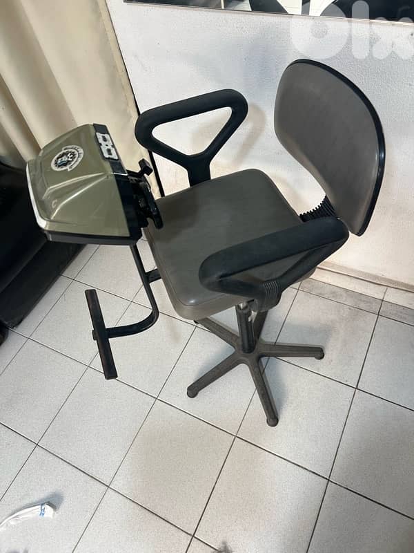 Barber Shop Ready to Operate | صالون جاهز للعمل 3