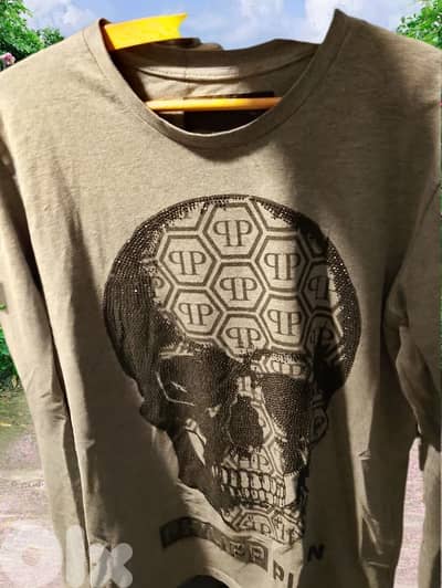 Grey T-shirt