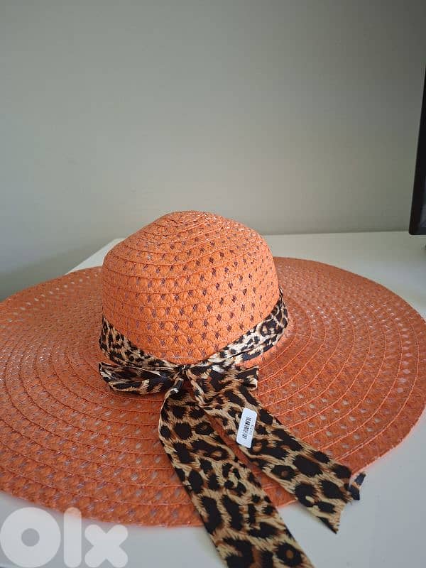 Beach hat 1