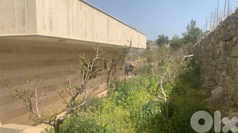 land for sale in chouf عقار في كفرنيس الشوف للبيع 4