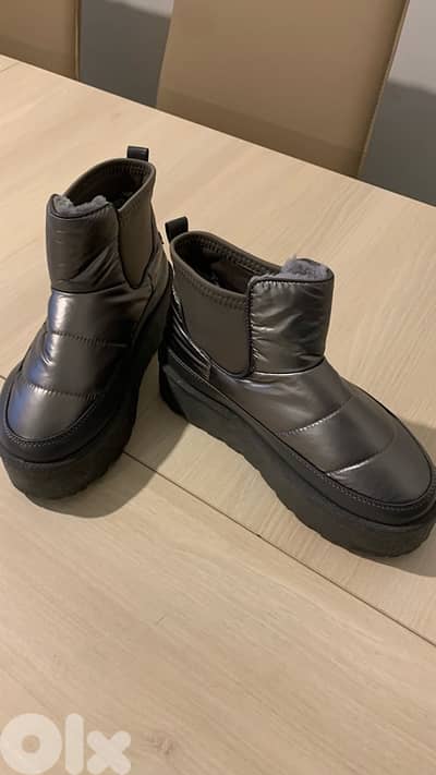 Winter boots