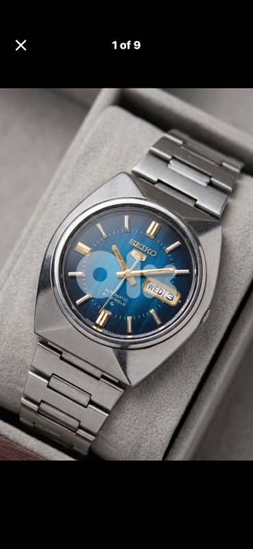 Vintage 1977 Seiko 5 Automatic •Blue Sunburst Dial