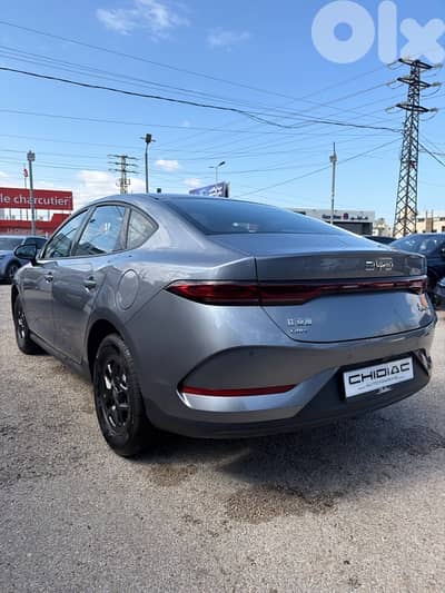 BYD QUIN PLUS-HYBRID. (3 years warranty)