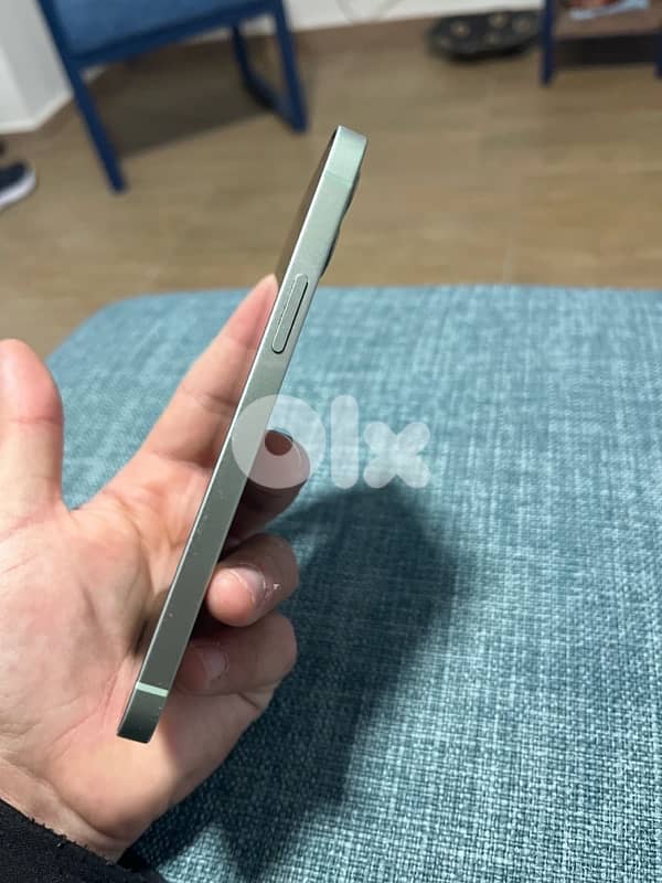 iPhone 12 2