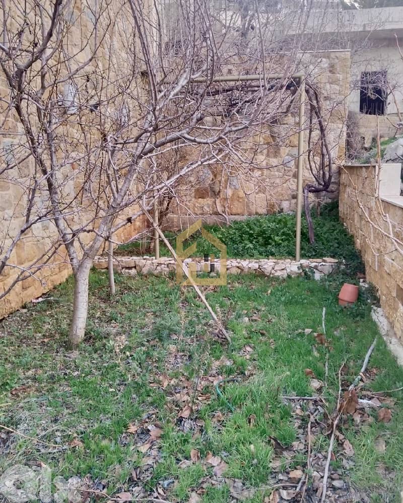 Chalet for rent in Faraya  GH337 شاليه  للإيجار في فاريا 5