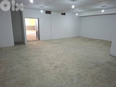 Warehouse for Sale in Mansourieh
