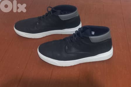 shoes 42