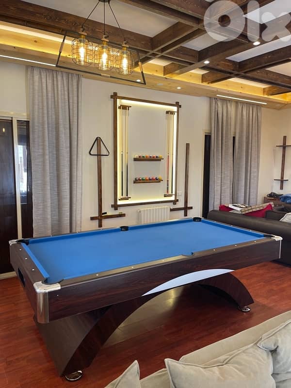 Rainbow Billiard Pool Table 8ft 8