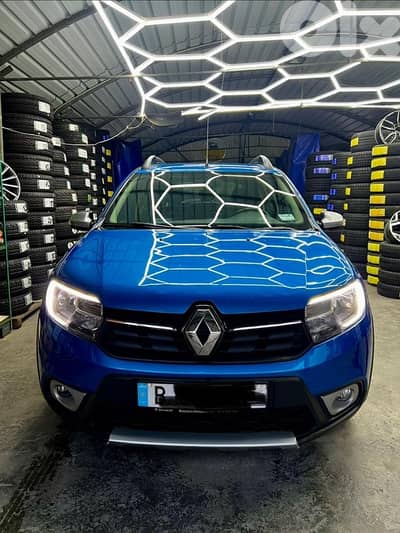 Renault Stepway 2019 67000km company source